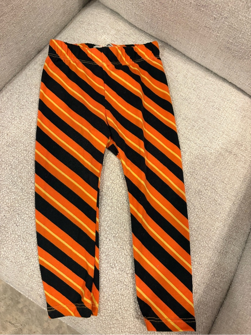 btween Orange and Black Diagonal Stripe Leggings